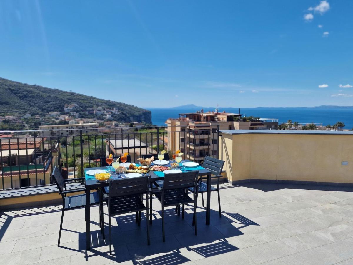 Apartament Savarese Luxury Palace Vico Equense Zewnętrze zdjęcie