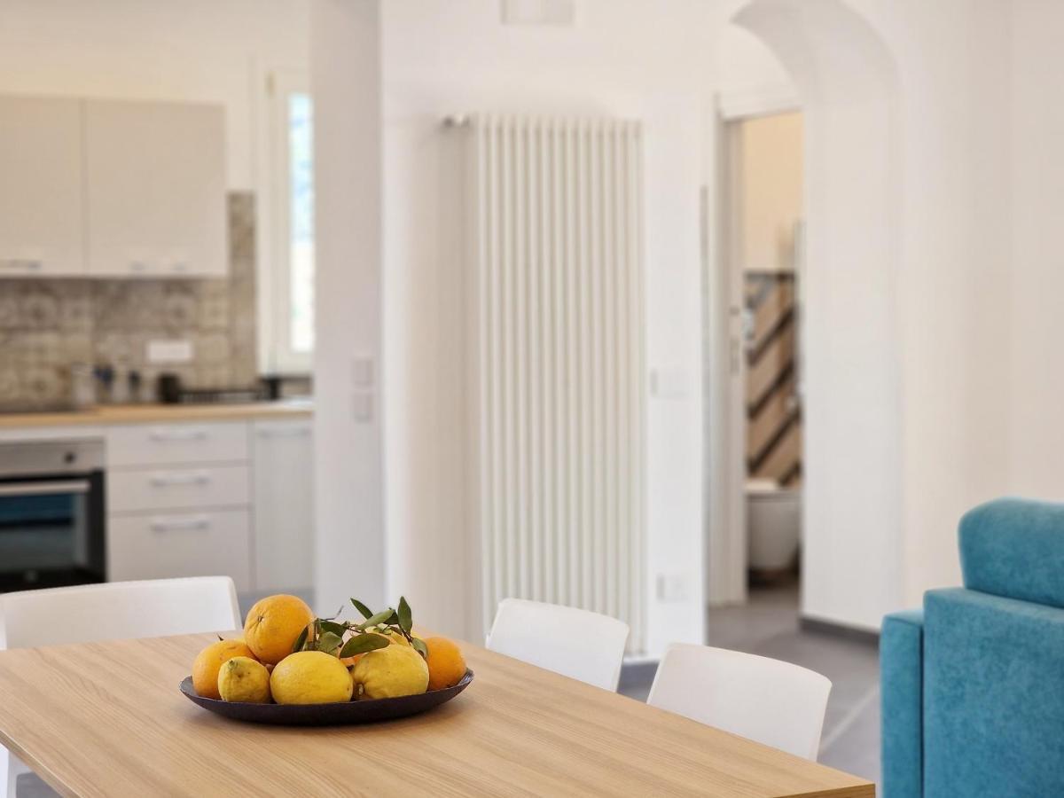 Apartament Savarese Luxury Palace Vico Equense Zewnętrze zdjęcie