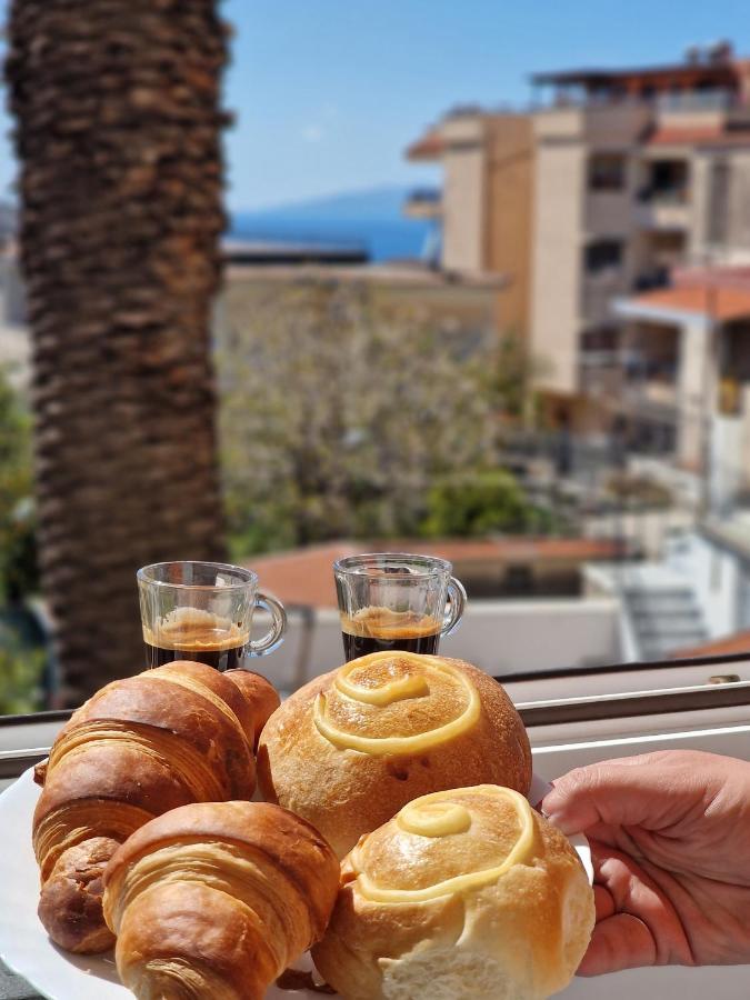 Apartament Savarese Luxury Palace Vico Equense Zewnętrze zdjęcie