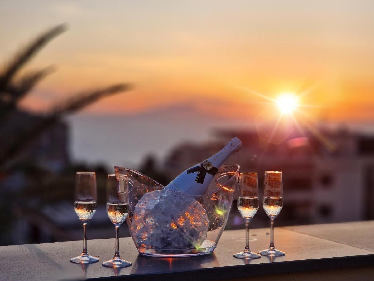 Apartament Savarese Luxury Palace Vico Equense Zewnętrze zdjęcie